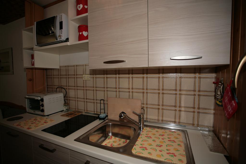 Appartamento Doleda Canazei Habitación foto