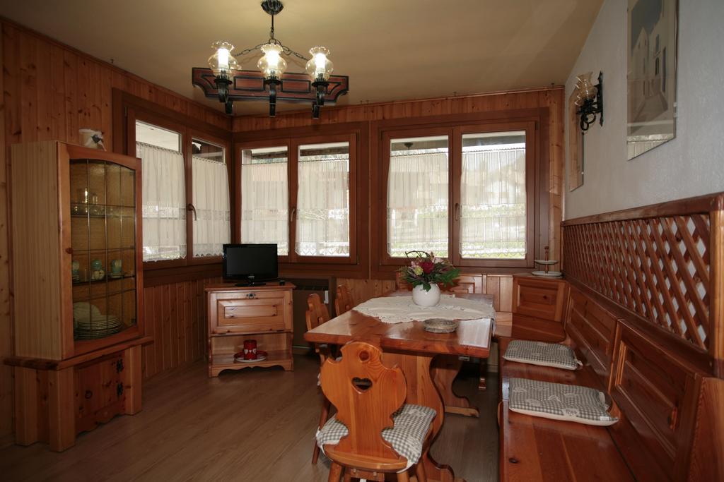 Appartamento Doleda Canazei Habitación foto